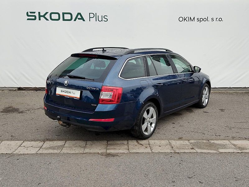 Škoda Octavia (2013) Combi Elegance plus 2,0 Tdi 11 - fotka 2 z 37
