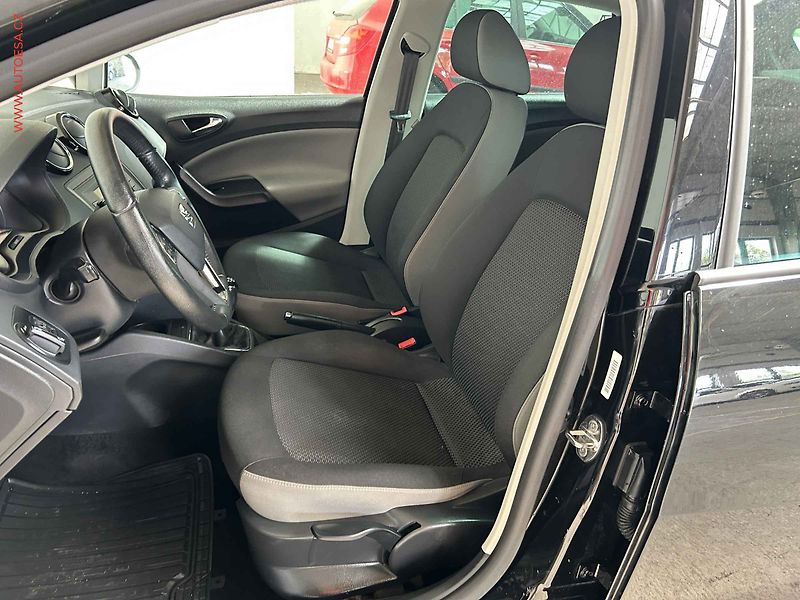 Seat Ibiza (2015) 1.2 TSi, Style - fotka 9 z 17