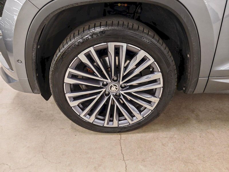Škoda Kodiaq (2022) 2.0 TSI 140 kW DSG 4x4 L&K - fotka 30 z 30