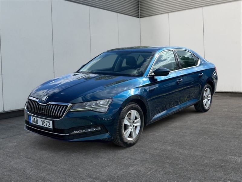 Škoda Superb 2,0 TDI 110 Ambition - fotka 3 z 11