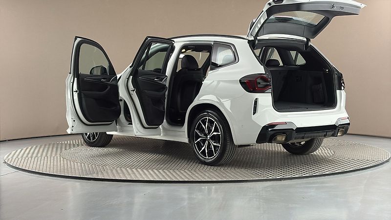 BMW X3 20d AUT xDrive M-sport - fotka 7 z 26