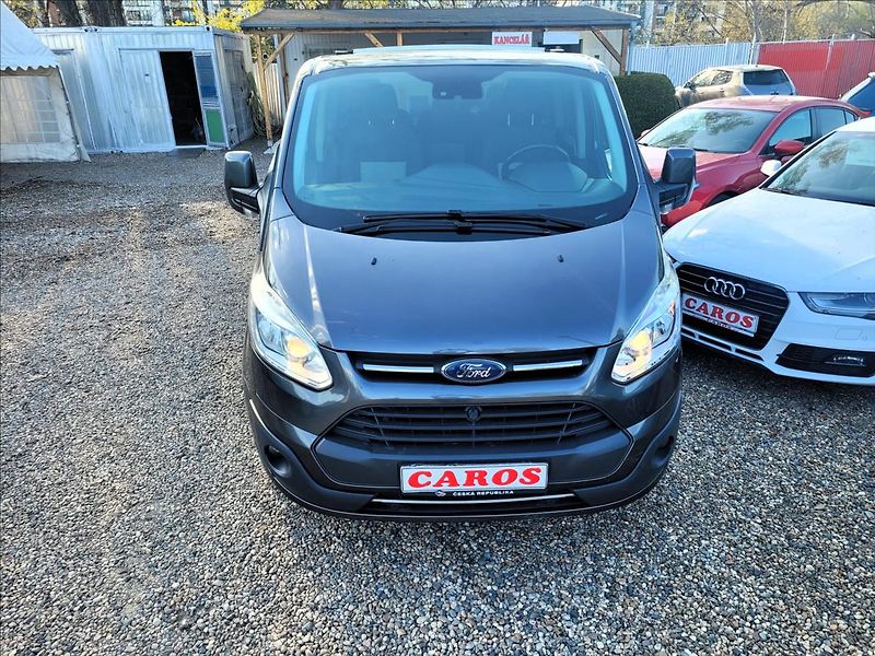 Ford Tourneo Custom 2,0 tdci,Titanium,8míst,klima - fotka 46 z 49