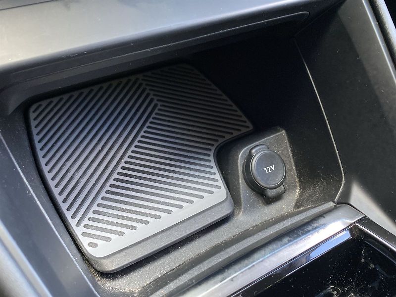 Citroën C4 (2021) 1.2 PureTech 96kW AUTOMAT - fotka 19 z 30