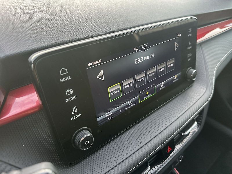 Škoda Fabia (2025) 1.0 TSI DSG Monte Carlo - fotka 14 z 33