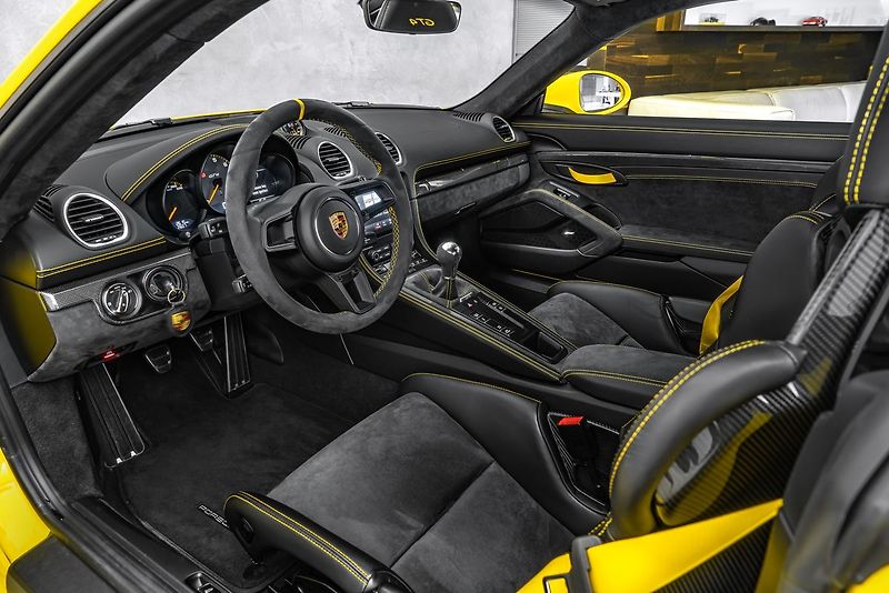 Porsche Cayman GT4 Sport Chrono Carbon Záruka - fotka 12 z 28