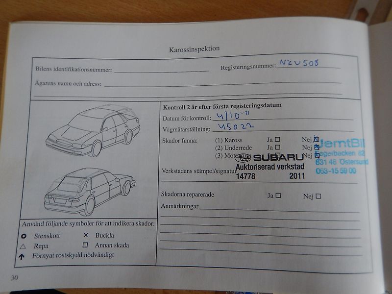 Subaru Outback 2.0 D 110 KW - fotka 13 z 15