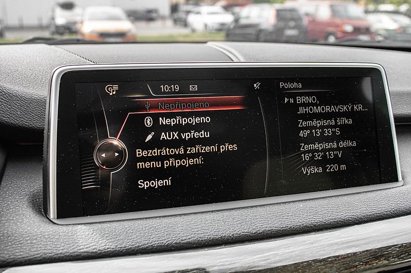 BMW X5 - fotka 24 z 42