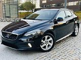 Volvo V40 2.0D3 MANUÁL CROSS SERVISKA  - náhled 1
