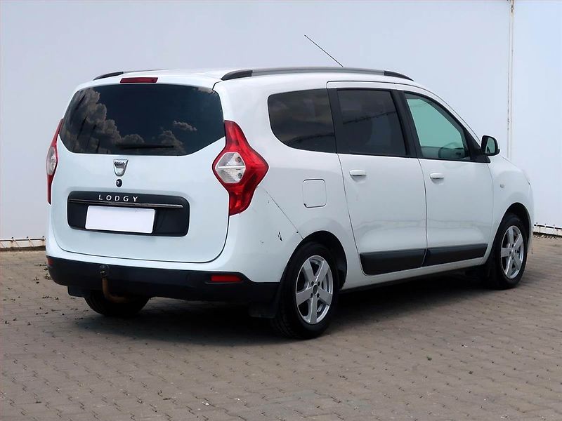 Dacia Lodgy (2017) 1.6 SCe, Serv.kniha, Tempomat - fotka 5 z 14