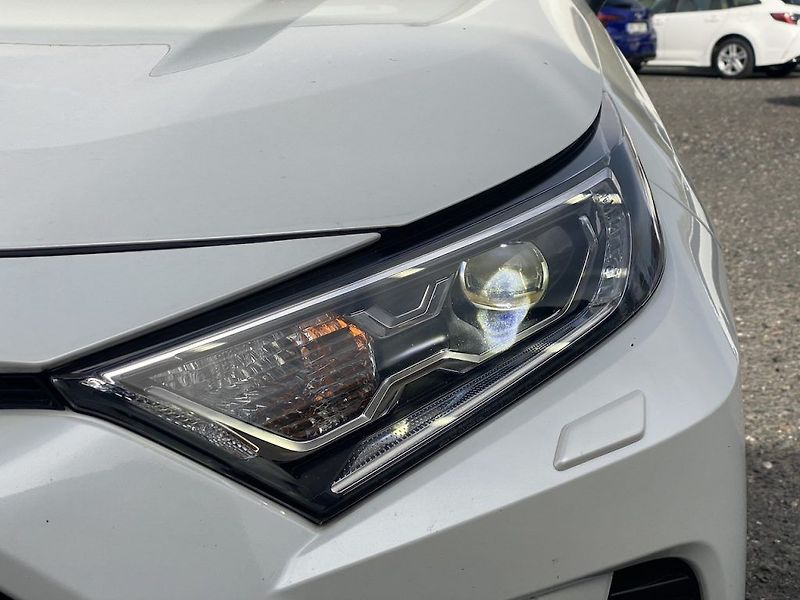 Toyota RAV4 2.5HSD, ČR, Executive, 4x4 - fotka 8 z 18