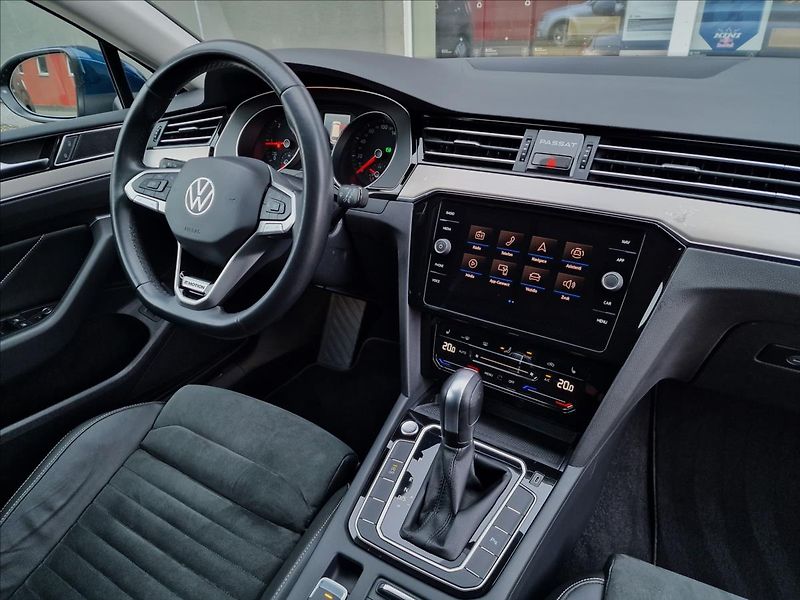 Volkswagen Passat 2.0TDI 147kW 4MOT DSG Eleg. - fotka 39 z 50
