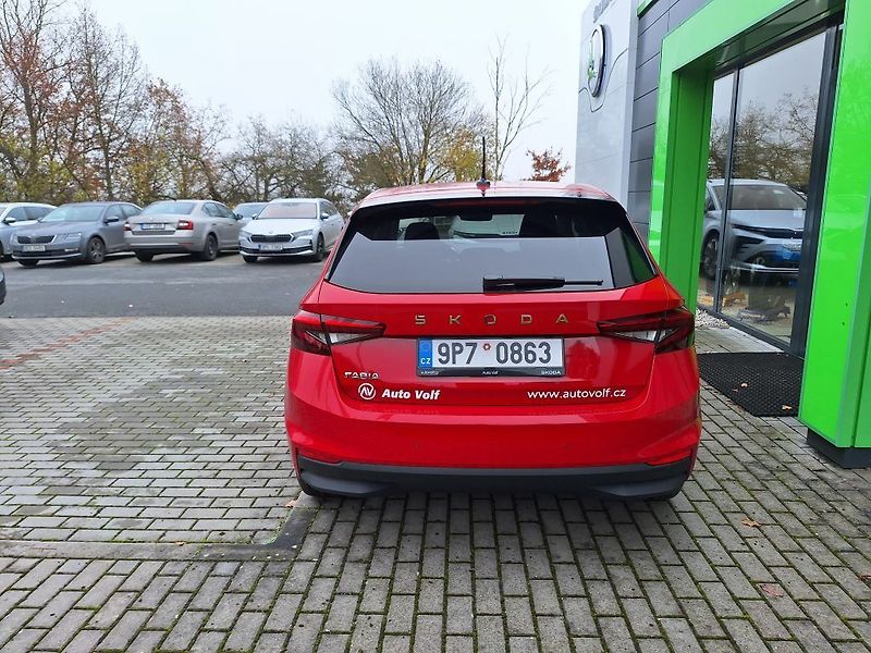 Škoda Fabia Top Selection 1,0TSI 85kW - fotka 6 z 11