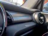 Mini Cooper S (2018) 12/18 2.0T 141KW mat - náhled 37