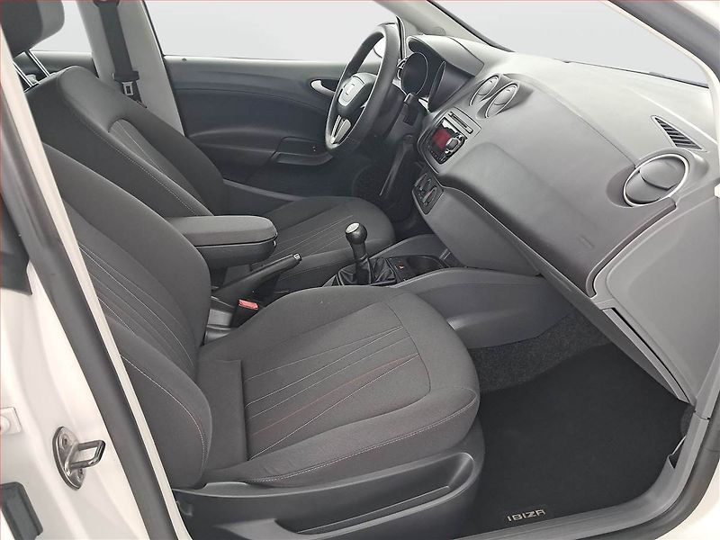 Seat Ibiza (2012) 1.2 12V, nová STK - fotka 9 z 14