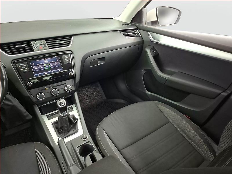 Škoda Octavia (2017) 2.0 TDI, 4X4 - fotka 8 z 15