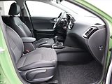 Kia XCeed 1,5 T-GDI 117kW Exclusive DPH - náhled 12