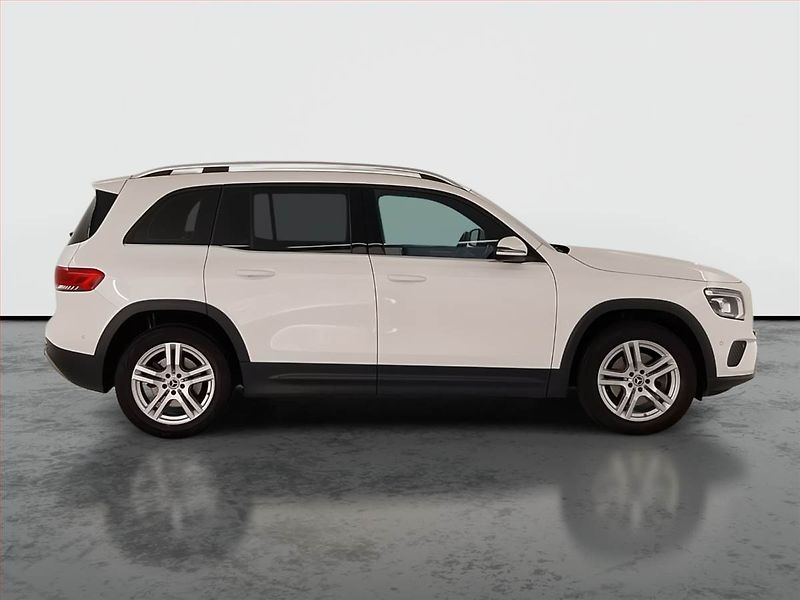 Mercedes-Benz GLB (2022) 200 d 4MATIC - fotka 6 z 23