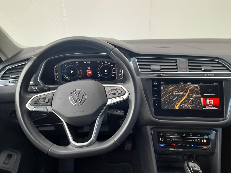 Volkswagen Tiguan Life 2,0 TDI 110 kW,7-míst - fotka 17 z 22