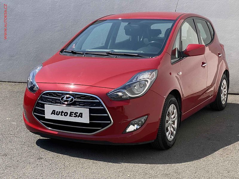 Hyundai ix20 (2019) 1.6CVVT, ČR, AC - fotka 3 z 16