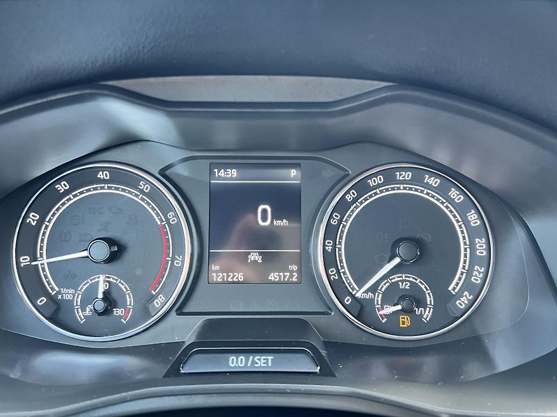Škoda Scala Style 1.5TSi DSG ČR 1.MAJ. DPH - fotka 16 z 43