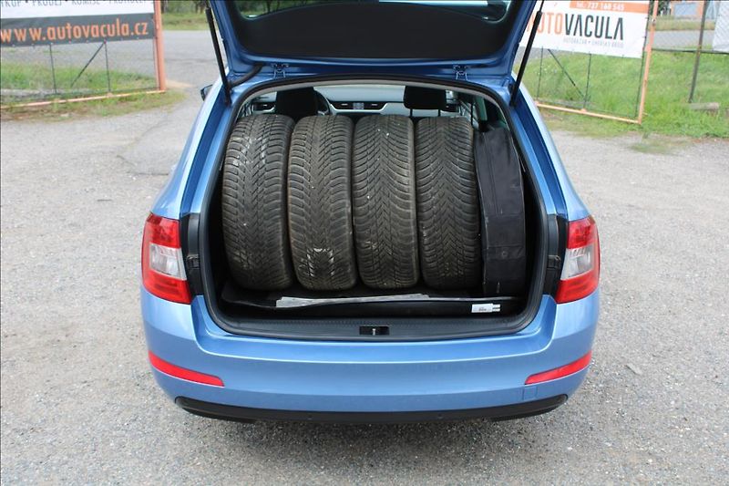 Škoda Octavia 1,4 TSi  1.maj., ČR, CNG, TOP - fotka 13 z 25