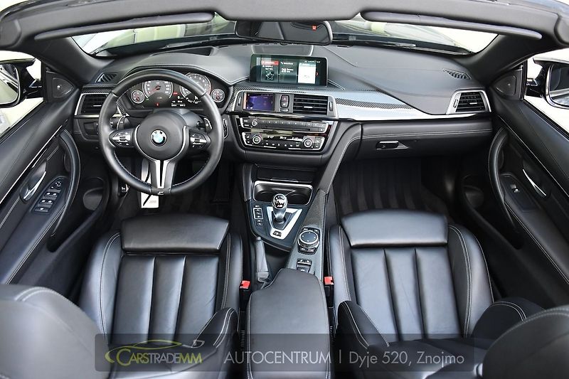 BMW M4 3.0 317kW HUD LED DPH - fotka 25 z 57