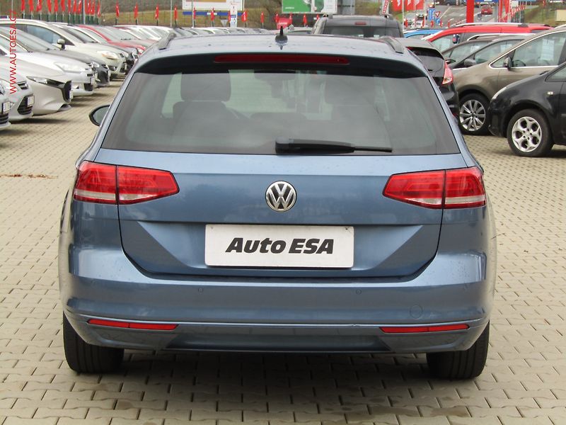 Volkswagen Passat (2015) 1.6 TDi, AC, temp - fotka 5 z 18
