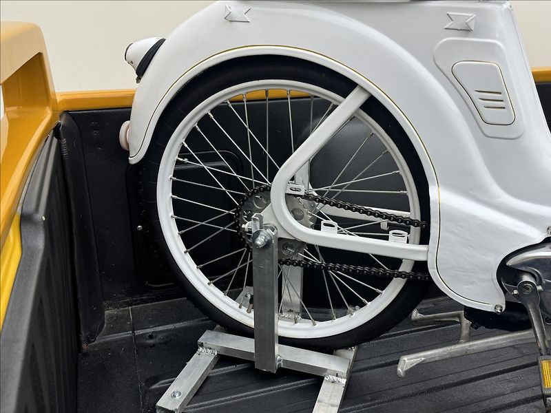 Škoda Felicia 1,6 FUN PO KOMPLETNÍ RENOVACI - fotka 27 z 33