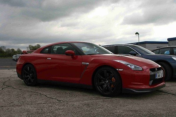 Nissan GT-R.