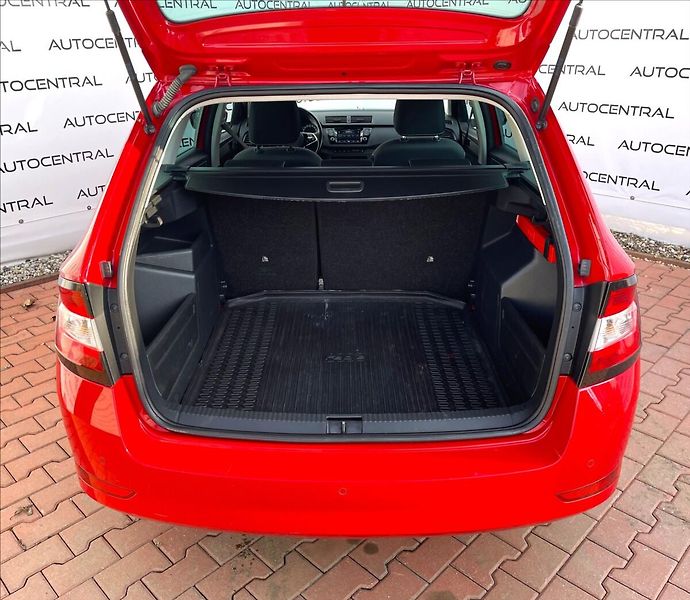 Škoda Fabia 1,0 TSi,1.maj.,ČR,DPH - fotka 10 z 22