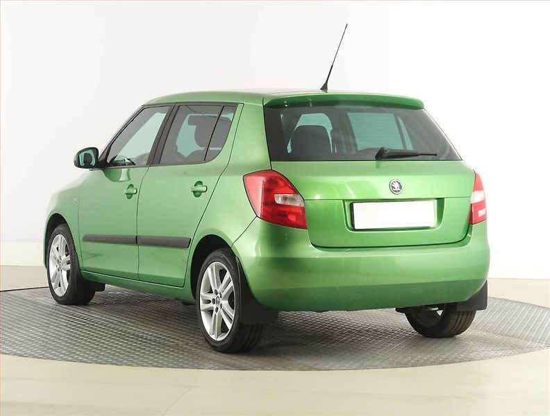 Škoda Fabia (2010) Ambition 1.2 TSI - fotka 4 z 16