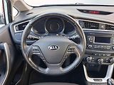 Kia Ceed (2017) 1.4CRDI, ČR, AC, výhřev sed. - náhled 11