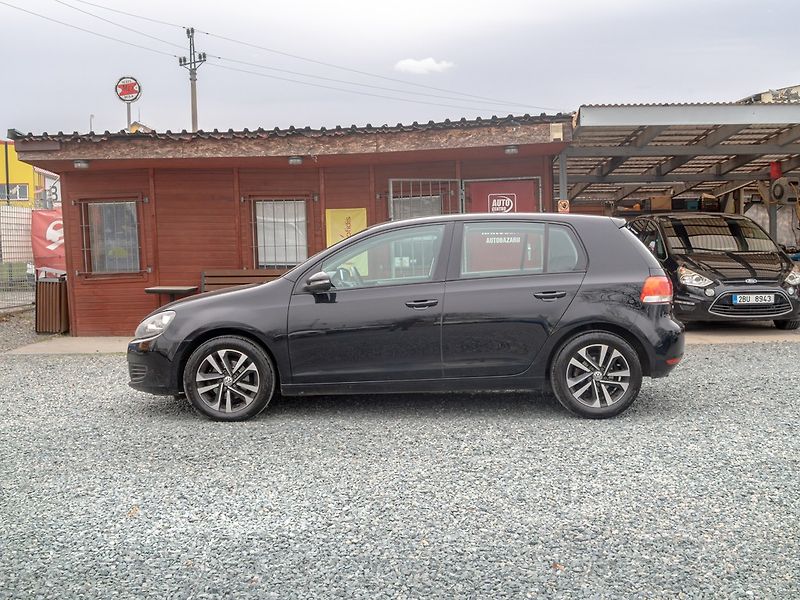Volkswagen Golf (2012) 1.6TDI 77KW – SERVIS - fotka 8 z 46