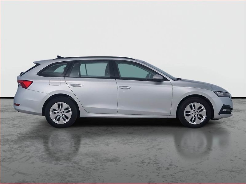 Škoda Octavia (2022) Ambition 2.0 TDI, ČR,1.maj - fotka 6 z 20