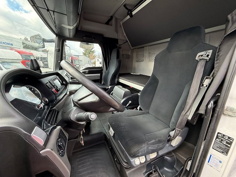 MAN TGX18.440 EURO 6 MEGA/lowdeck - fotka 12 z 18
