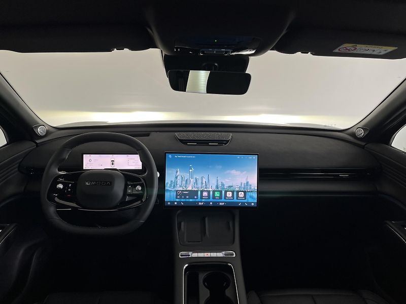 Omoda 7 (2026) 1.6 TGDI PREMIUM - fotka 14 z 32