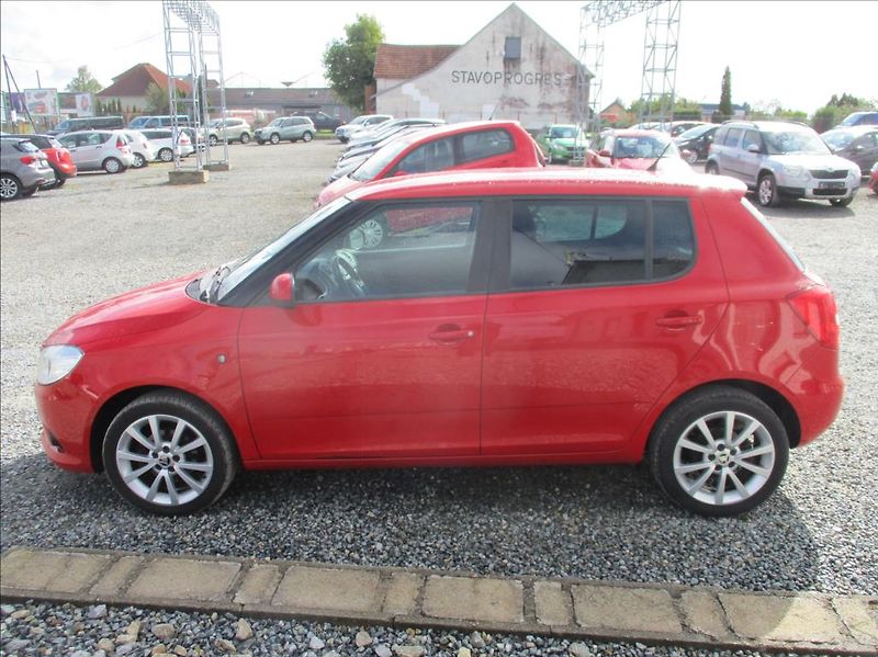 Škoda Fabia 1,2 TSI, klima, servis, 1.maj, - fotka 8 z 31
