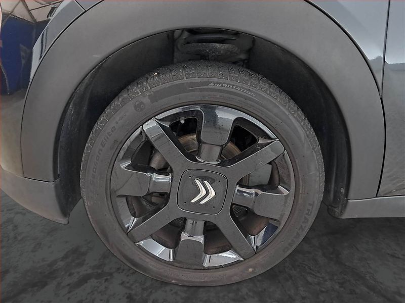 Citroën C4 Cactus (2016) 1.2 PureTech, Navi, Tempomat - fotka 15 z 17