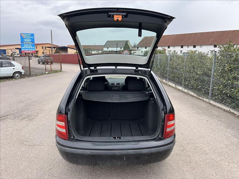 Škoda Fabia 1,4 TDi KLIMA STK 8/2026 - fotka 22 z 25