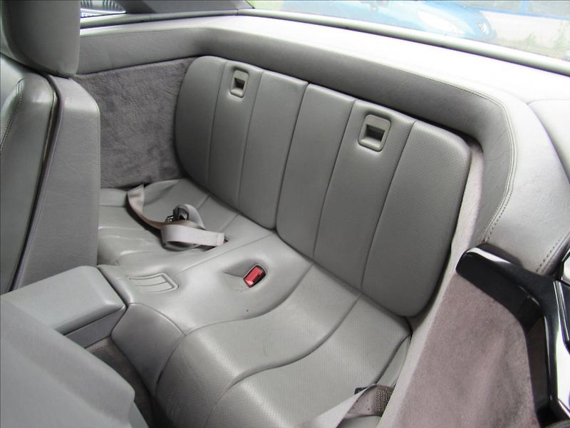 Mercedes-Benz SL 3,2 Hardtop-Cabrio - fotka 27 z 54