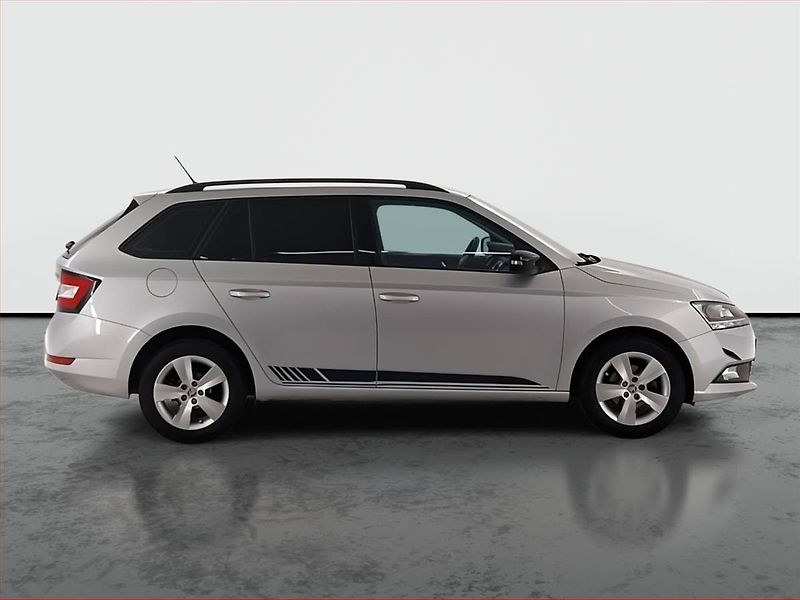 Škoda Fabia (2020) Ambition 1.0 TSI, Serv.kniha - fotka 6 z 20