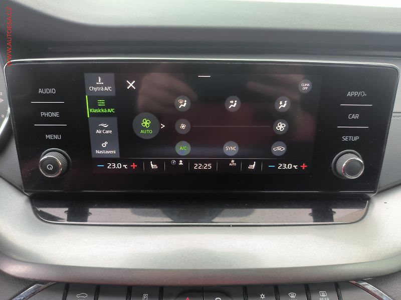 Škoda Octavia (2020) 2.0TDi, ČR, DSG, LED - fotka 14 z 26