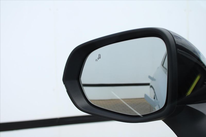 BAIC X5 1.5T 130kW A/T LED PANORAMA - fotka 30 z 30