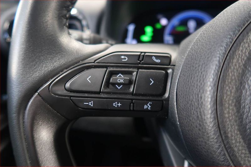 Toyota Yaris Cross (2024) 1.5 VVT-iE - fotka 19 z 21