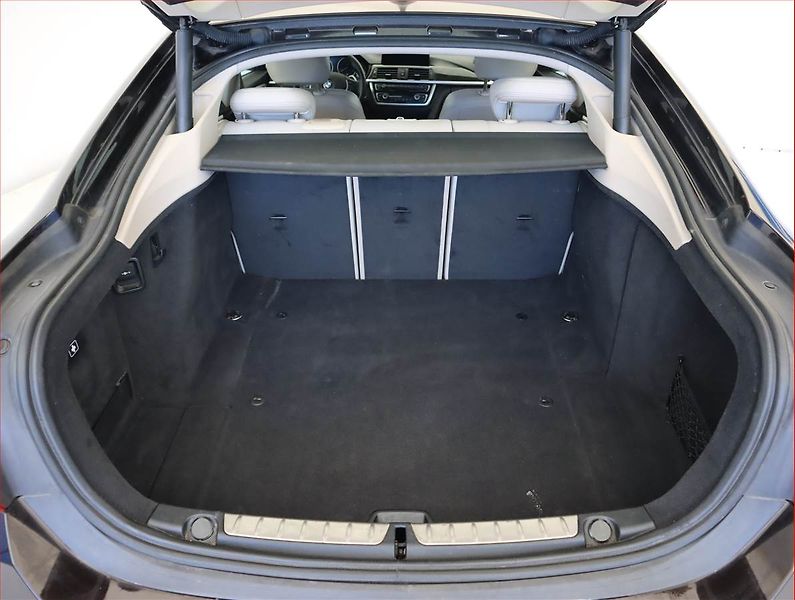 BMW Řada 4 (2016) 420d xDrive, 4X4, Automat - fotka 14 z 23