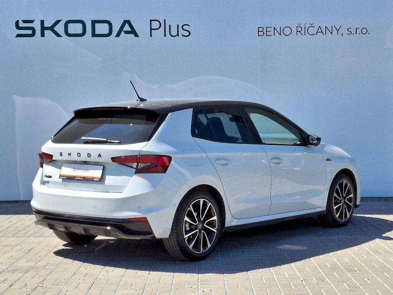Škoda Fabia (2025) Monte Carlo DSG 1,0TSi 85kW - fotka 2 z 35