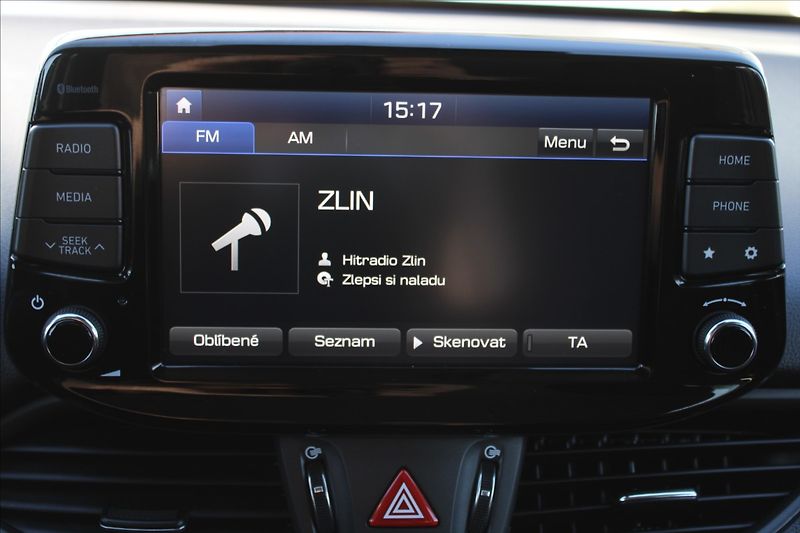 Hyundai i30 1,4 T-GDI  NOVÉ V ČR,1.MAJITEL - fotka 12 z 41