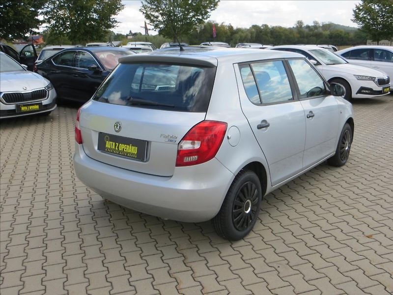 Škoda Fabia 1,2 TSI 63kW ČR - fotka 8 z 17