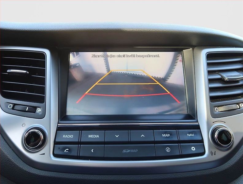 Hyundai Tucson (2016) Style 1.7 CRDi, Automat - fotka 17 z 25