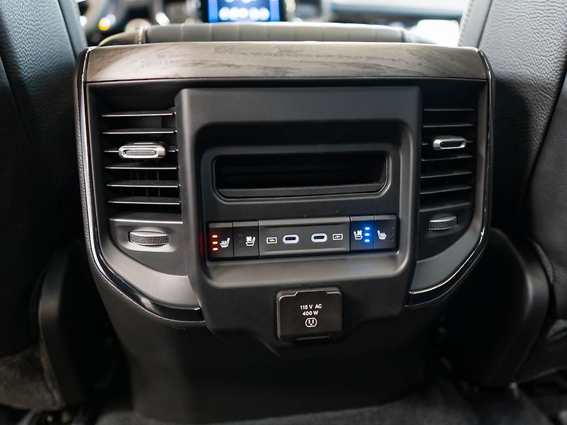 Dodge RAM (2026) 5.7 HEMI V8 Limited 4 LIFT - fotka 43 z 50